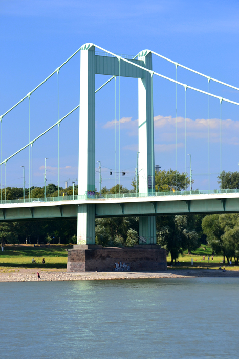 Mülheimer Brücke Fotos 1 MedienwerkstattWissen © 20062024