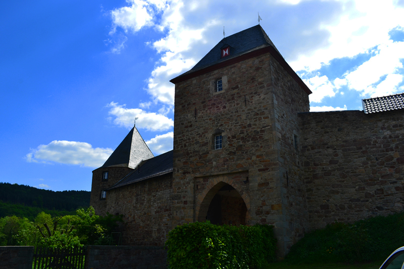 Burg Untermaubach Fotos 1 MedienwerkstattWissen © 20062025