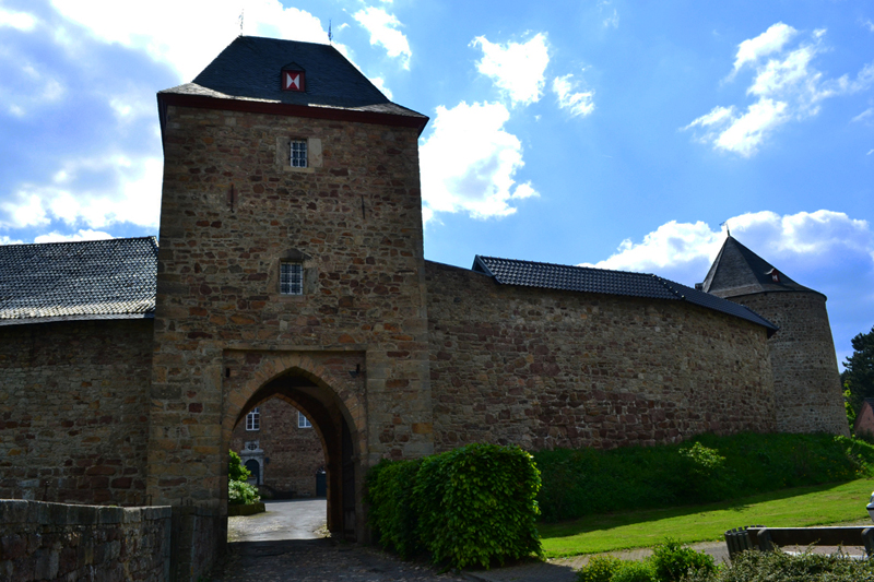 Burg Untermaubach Fotos 1 MedienwerkstattWissen © 20062024