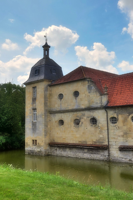 Haus Stapel allgemein MedienwerkstattWissen © 20062024